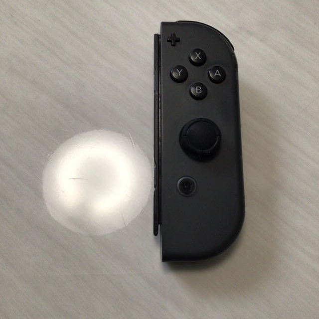 Nintendo Switch(ニンテンドースイッチ)のNintendo Switch ジョイコン　動作不具合ジャンク品 エンタメ/ホビーのゲームソフト/ゲーム機本体(携帯用ゲーム機本体)の商品写真