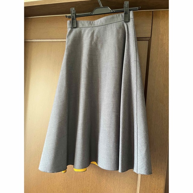 ROPE’(ロペ)のROPE リバーシブル フレアスカート レディースのスカート(ひざ丈スカート)の商品写真