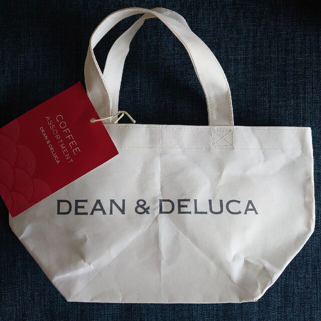 DEAN & DELUCA(ディーンアンドデルーカ)のディーンアンドデルーカ　ペーパートートバッグ レディースのバッグ(トートバッグ)の商品写真