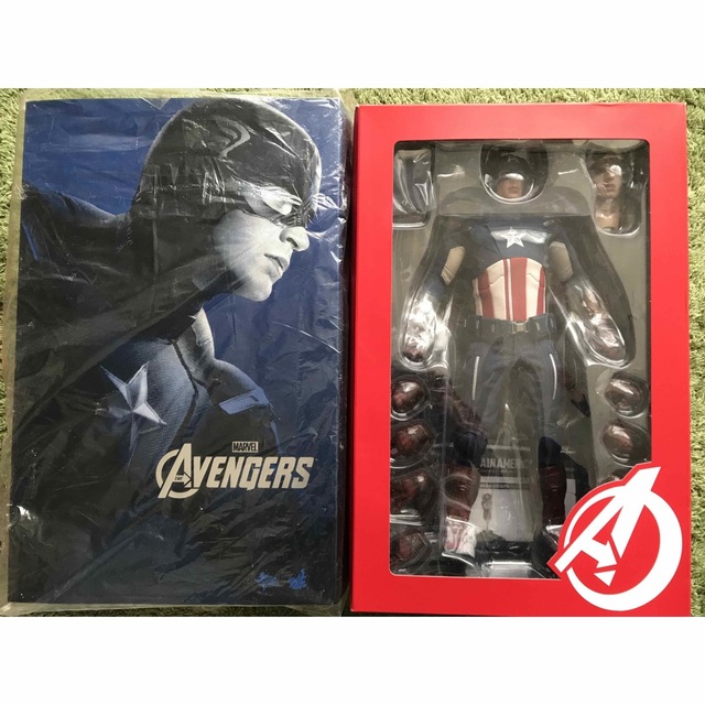 Hot Toys(ホットトイズ)のホットトイズ HOTTOYS マーベル アベンジャーズ キャプテンアメリカ エンタメ/ホビーのフィギュア(アメコミ)の商品写真