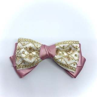 バレッタ　リボン　刺繍　インド刺繍　ピンク　ホワイト　白　花柄　ハンドメイド(ヘアアクセサリー)