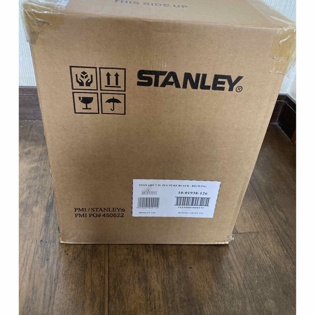 新品未使用】スタンレー ウォータージャグ ピュアブラック