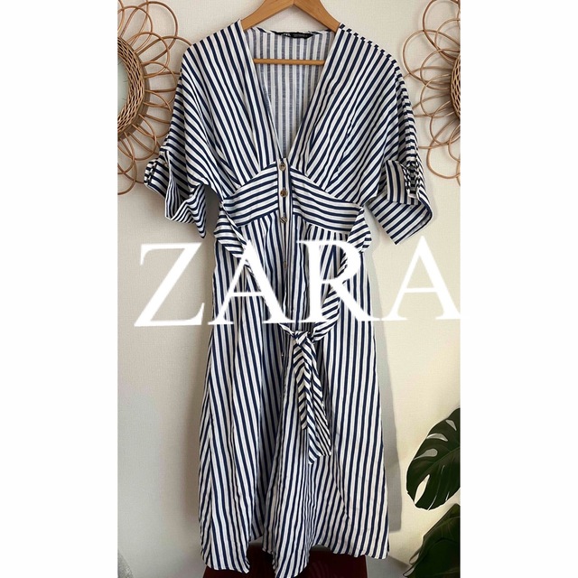 ZARA(ザラ)の新品　ZARA ザラ　ストライプ　ロングワンピース　ワンピース　リネン　人気 レディースのワンピース(ロングワンピース/マキシワンピース)の商品写真