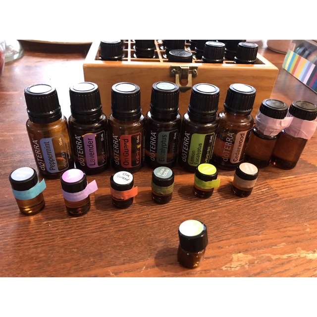 doTERRA(ドテラ)の【匿名発送】お悩み別！ドテラ　アロマオイル　エッセンシャルオイル　doTERRA コスメ/美容のリラクゼーション(エッセンシャルオイル（精油）)の商品写真