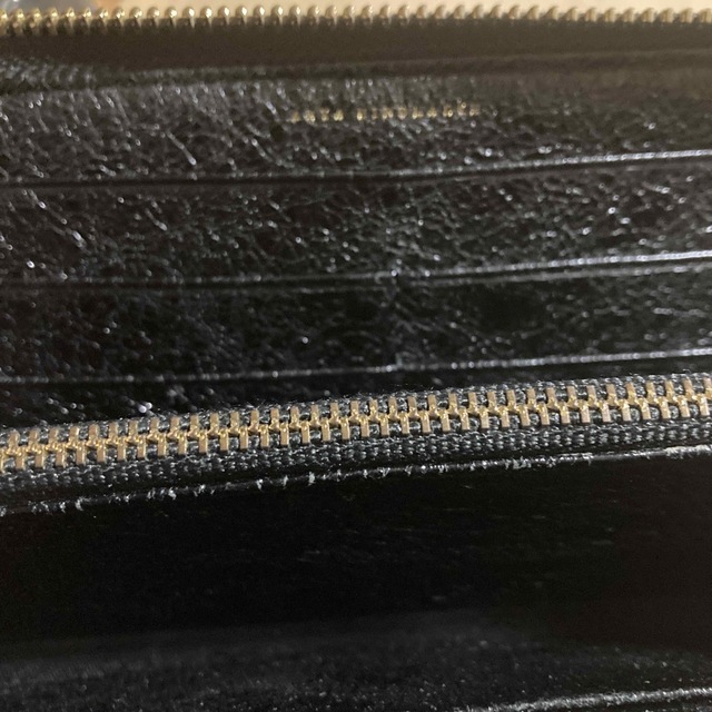 ANYA HINDMARCH(アニヤハインドマーチ)のアニヤハインドマーチ長財布　ラウンドファスナー　ブラック　本革 レディースのファッション小物(財布)の商品写真
