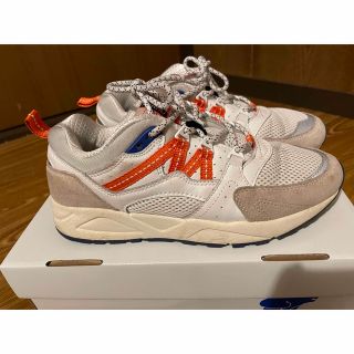 カルフ(KARHU)のKARHU スニーカー　FUSION2.0(スニーカー)