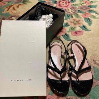 マークバイマークジェイコブス(MARC BY MARC JACOBS)の3回ほど着用！超美品！マークバイマークジェイコブス⭐︎黒ストラップサンダル⭐︎(サンダル)