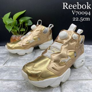 リーボック(ゴールド/金色系)の通販 400点以上 | Reebokを買うならラクマ