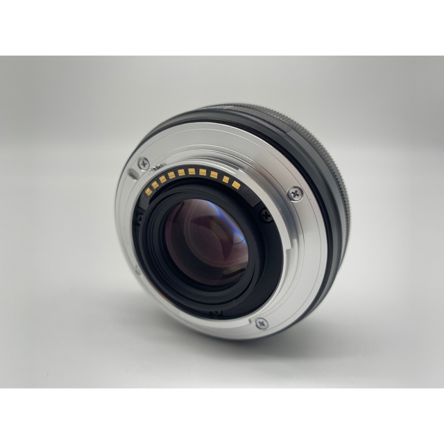富士フイルム(フジフイルム)の【FUJIFILM】SUPER EBC XF 27mm F2.8 フジフィルム スマホ/家電/カメラのカメラ(レンズ(単焦点))の商品写真