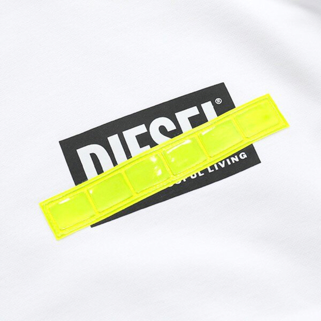 DIESEL(ディーゼル)のDIESEL スウェット M 00SSPT 0IAJH S-GIR ホワイト メンズのトップス(スウェット)の商品写真