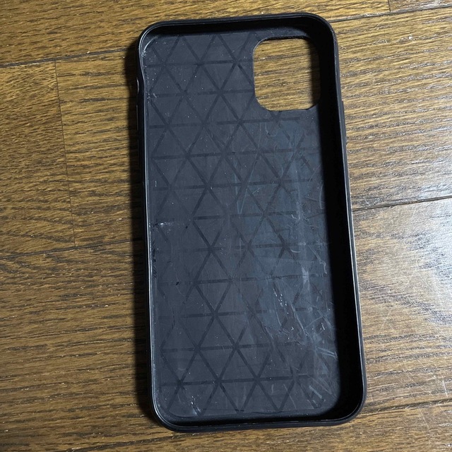 3COINS(スリーコインズ)のご近所物語　iPhone11(XR) スマホケース スマホ/家電/カメラのスマホアクセサリー(iPhoneケース)の商品写真