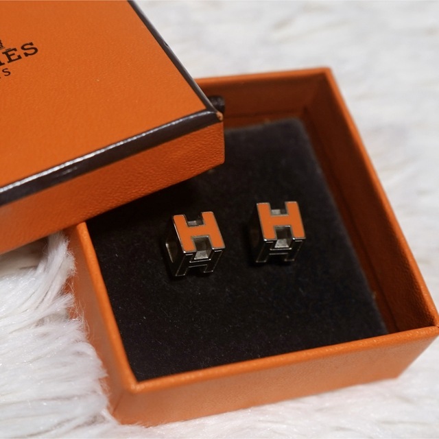 HERMES】エルメス Hロゴ キューブ ピアス シルバー 美品 - ピアス