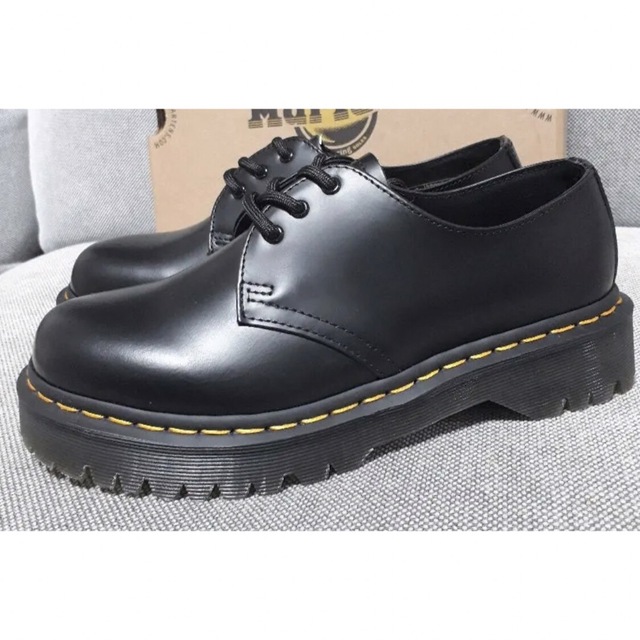 Dr.Martens   ドクターマーチン オックスフォードシューズ の通販