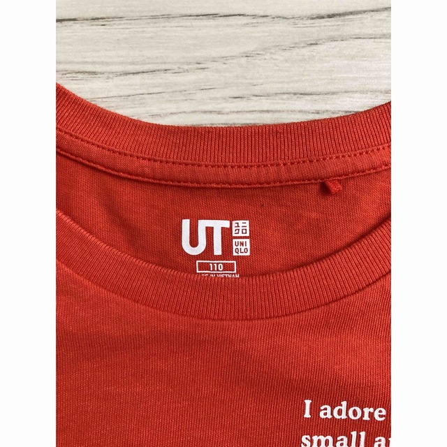 UNIQLO(ユニクロ)のユニクロ　キティーちゃんTシャツ　110 キッズ/ベビー/マタニティのキッズ服女の子用(90cm~)(Tシャツ/カットソー)の商品写真