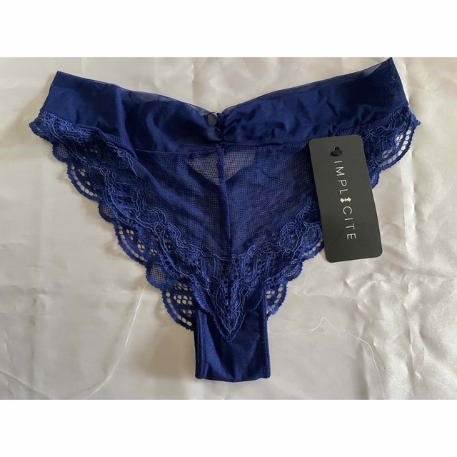 Simone Perele(シモーヌペレール)のIMPLICITEアンプリスィットCAPRICEタンガ単品 2 レディースの下着/アンダーウェア(ショーツ)の商品写真