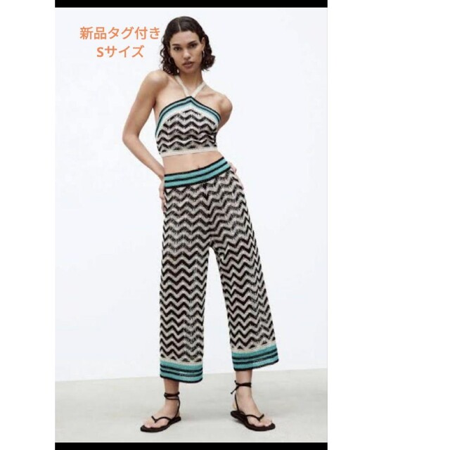 ZARA(ザラ)の【新品】ザラ　ホルターネック　クロシェニット　クロプトップ レディースのトップス(Tシャツ(半袖/袖なし))の商品写真