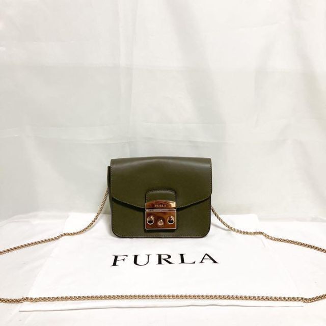 美品 FURLA フルラ　メトロポリス　チェーン ショルダーバッグ　カーキ