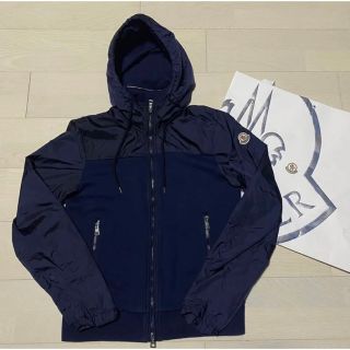 モンクレール(MONCLER)の美品　モンクレール　ナイロンパーカー　国内正規品　ネイビー　Mサイズ(ナイロンジャケット)