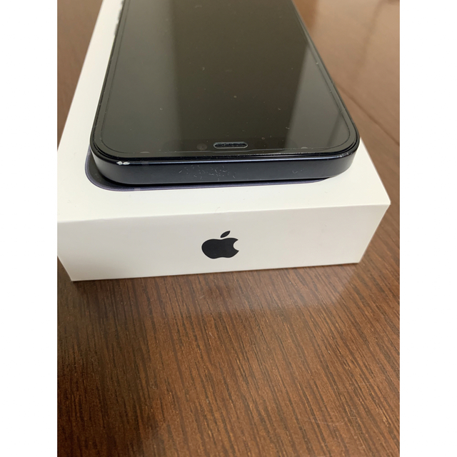 Apple(アップル)のiPhone 12 ブラック 64 GB SIMフリー スマホ/家電/カメラのスマートフォン/携帯電話(スマートフォン本体)の商品写真