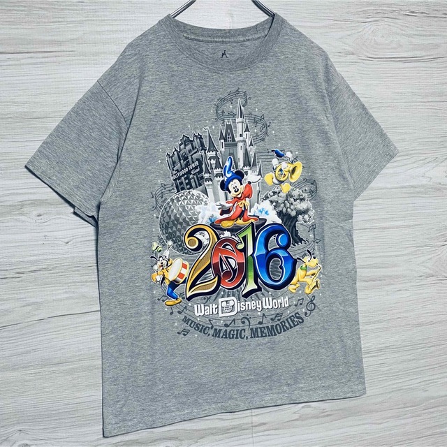 Disney(ディズニー)の【入手困難】Disney ディズニー　Tシャツ　キャラクター　一点物　海外輸入 メンズのトップス(Tシャツ/カットソー(半袖/袖なし))の商品写真