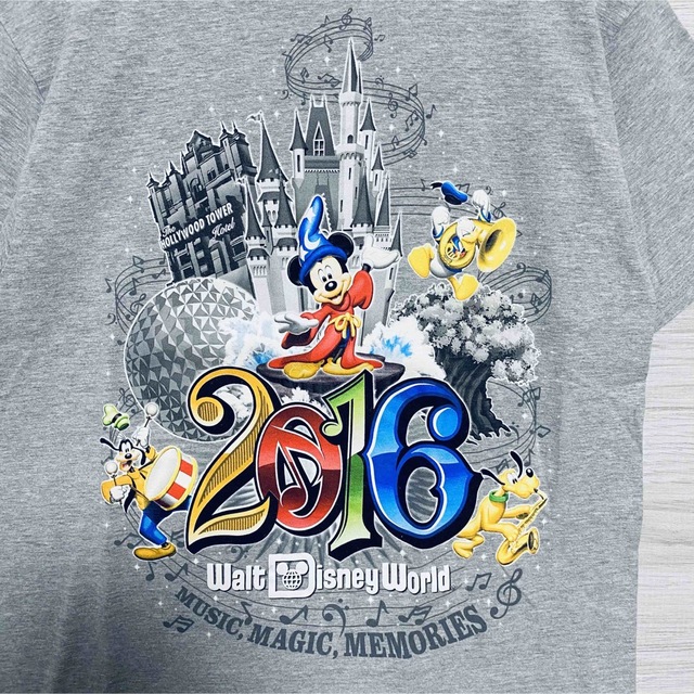 Disney(ディズニー)の【入手困難】Disney ディズニー　Tシャツ　キャラクター　一点物　海外輸入 メンズのトップス(Tシャツ/カットソー(半袖/袖なし))の商品写真