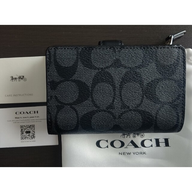 COACH(コーチ)のコーチ COACHシグネチャー 二つ折り財布 レディースのファッション小物(財布)の商品写真