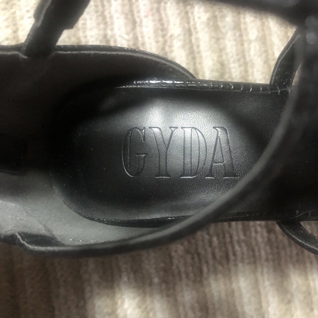 GYDA(ジェイダ)のGYDA  グラディエーターパイソンミュール レディースの靴/シューズ(ハイヒール/パンプス)の商品写真