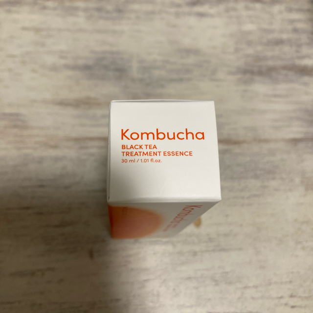 NATURE REPUBLIC(ネイチャーリパブリック)の30ml Kombuchaブラックティー90トリートメントエッセンス　導入美容液 コスメ/美容のスキンケア/基礎化粧品(美容液)の商品写真