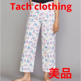 ジャーナルスタンダード(JOURNAL STANDARD)のTach clothingタック クロージング　フローラルデニムパンツ　美品(デニム/ジーンズ)