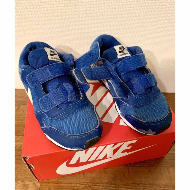 NIKE(ナイキ)のNIKE MD RUNNER 2 PSV ナイキ MD ランナー 2 18cm キッズ/ベビー/マタニティのキッズ靴/シューズ(15cm~)(スニーカー)の商品写真