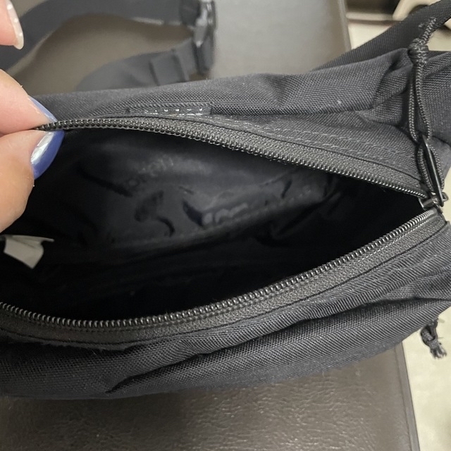 Supreme - 【SALE】【美品】supreme ミニウェストバッグの通販 by あい