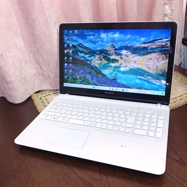 ☆極美品☆第4世代Core i5 SSD512G ホワイト VAIO ノートPC