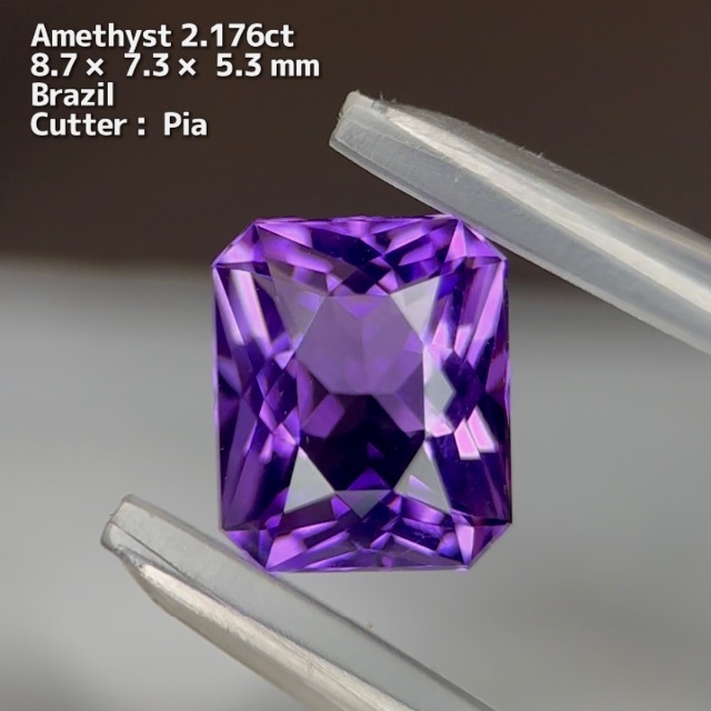 ヤフオクへ移動→両面オモテ！こだわりの詰まったアメジスト2.176ct レディースのアクセサリー(その他)の商品写真