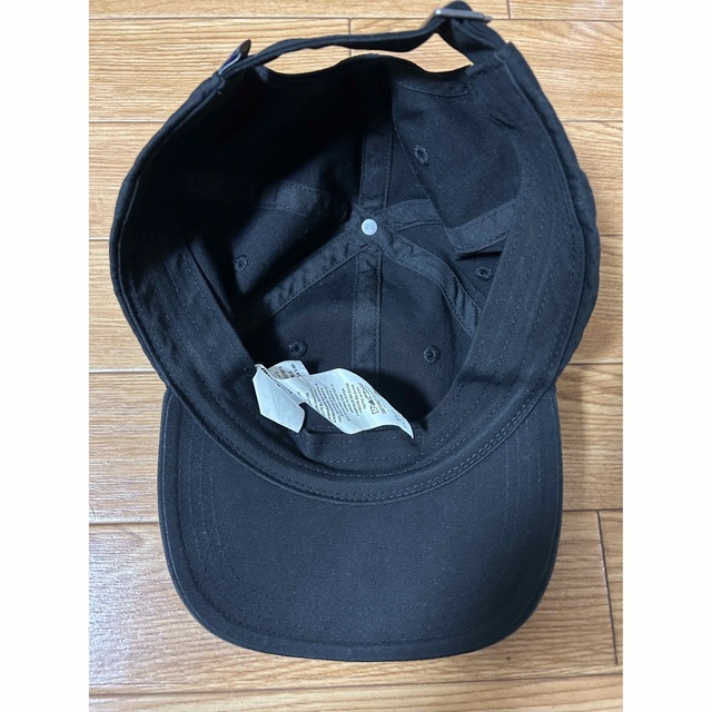 patagonia(パタゴニア)のpatagonia P-6 Label trad cap black メンズの帽子(キャップ)の商品写真