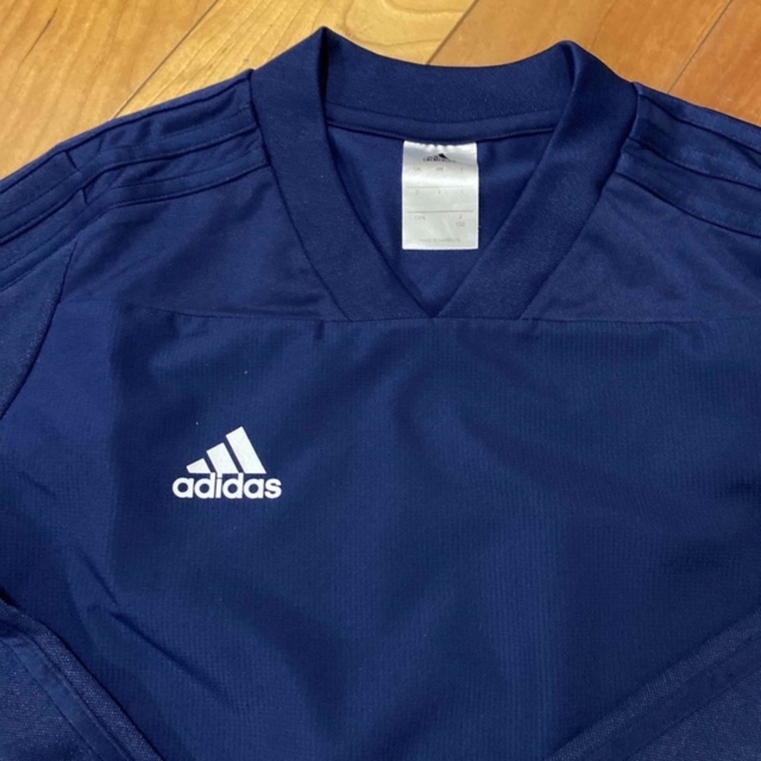 adidas(アディダス)の【starbuck様専用】adidas Vジャン キッズ/ベビー/マタニティのキッズ服男の子用(90cm~)(ジャケット/上着)の商品写真