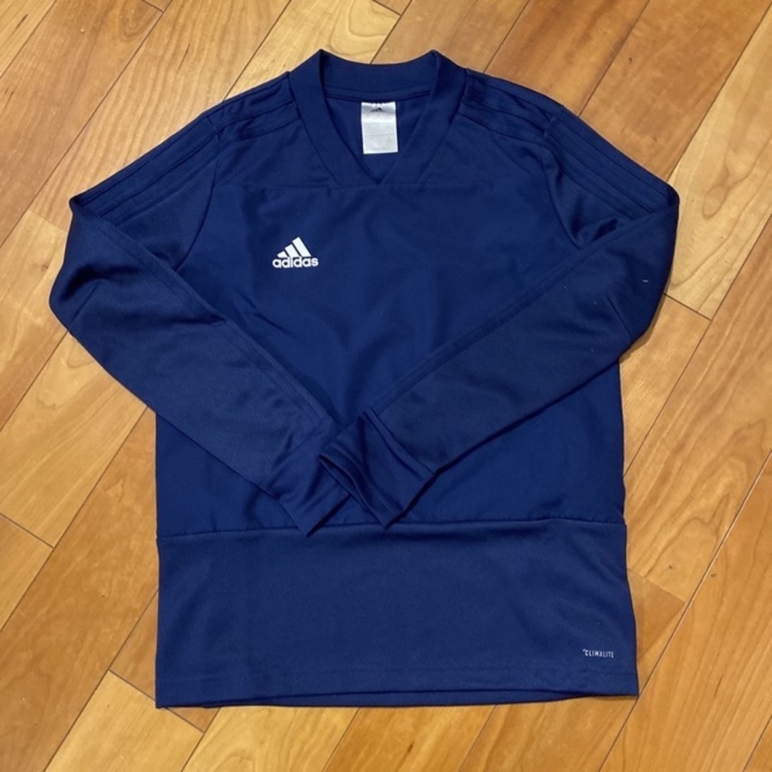 adidas(アディダス)の【starbuck様専用】adidas Vジャン キッズ/ベビー/マタニティのキッズ服男の子用(90cm~)(ジャケット/上着)の商品写真