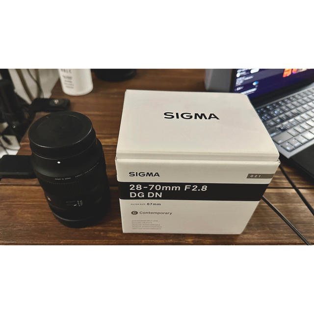 入荷中 F2.8 28-70mm Sigma ズームレンズ ソニー レンズ(ズーム
