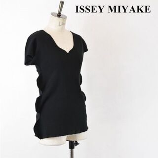ISSEY MIYAKE シャツ/ブラウス(半袖/袖なし)の通販 500点以上 | フリマ 