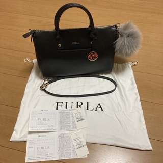 フルラ(Furla)のFURLA リンダ Mサッチェル 2wayバッグ＆ファーチャーム(ハンドバッグ)