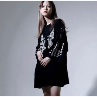 シヴァーライズ(CIVARIZE)のREFLEM レフレム ドラゴン プリント サイド リング Tシャツ(トレーナー/スウェット)