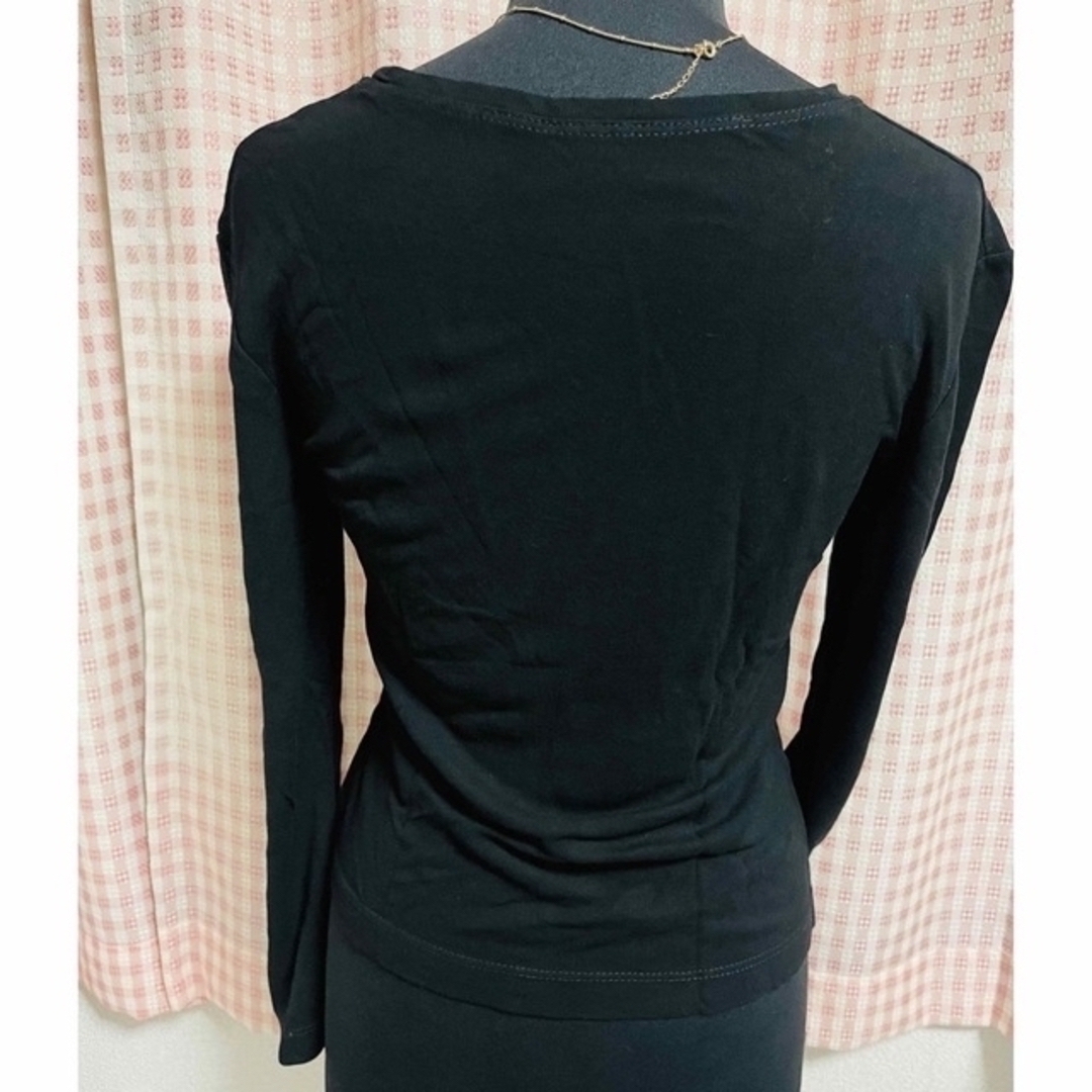 FENDI(フェンディ)の美品　状態考慮　FENDI ヴィンテージ　ロンT 黒 レディースのトップス(Tシャツ(長袖/七分))の商品写真