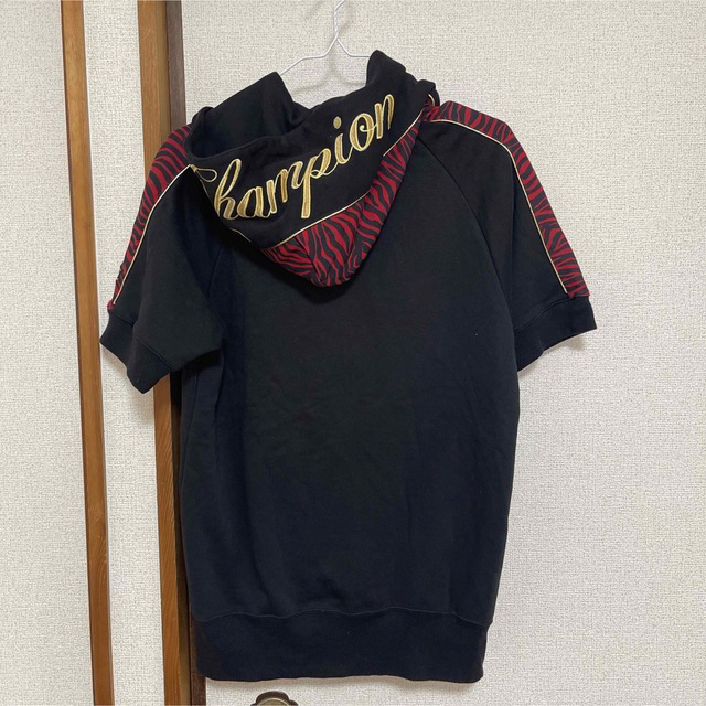 Champion(チャンピオン)のチャンピオン　champion 半袖　パーカー メンズのトップス(パーカー)の商品写真