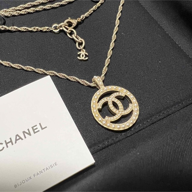 CHANEL - CHANEL シャネル ネックレス ゴールド パール 箱付き 美品の