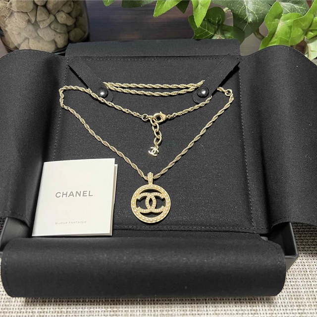 CHANEL シャネル ネックレス ゴールド パール 箱付き 美品