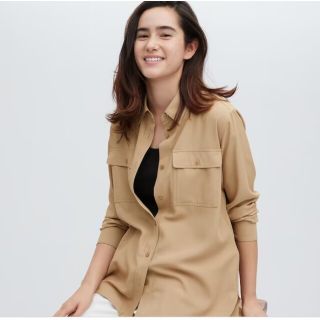 ユニクロ(UNIQLO)の(美品)ユニクロ UVカットシャツ（長袖）(シャツ/ブラウス(長袖/七分))