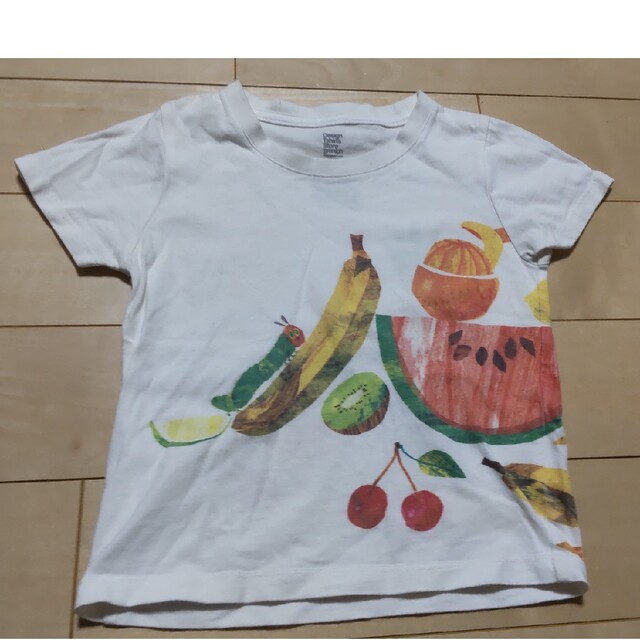 Design Tshirts Store graniph(グラニフ)のはらぺこあおむしTシャツ100cm キッズ/ベビー/マタニティのキッズ服女の子用(90cm~)(Tシャツ/カットソー)の商品写真