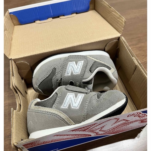 New Balance(ニューバランス)のニューバランス　　996 13.5センチ キッズ/ベビー/マタニティのベビー靴/シューズ(~14cm)(スニーカー)の商品写真