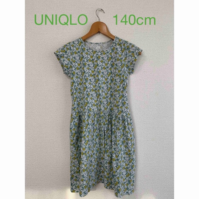 【新品】finlayson花柄ワンピース