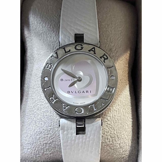 ブルガリ　BVLGARI ビーゼロワン　腕時計　ハート　ピンク