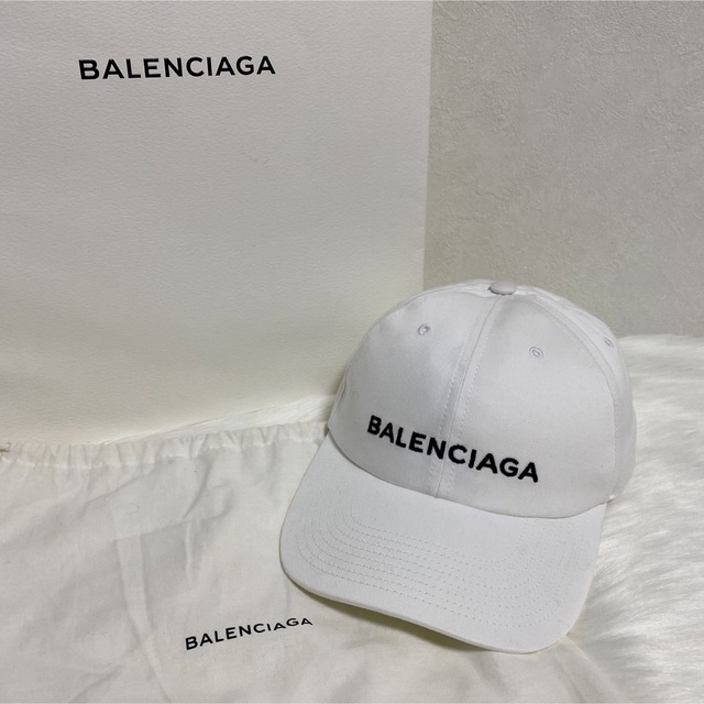 アウトレット特売 BALENCIAGA キャップ 白 帽子 ホワイト バレンシアガ ...